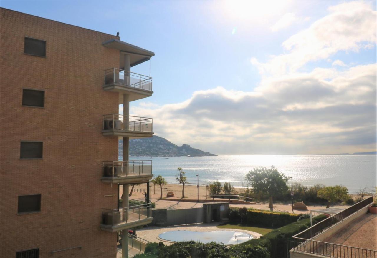 Castell Joncar,30 M De La Playa, 1Era Linea De Mar, Vista Al Mar Apartment Roses Bagian luar foto